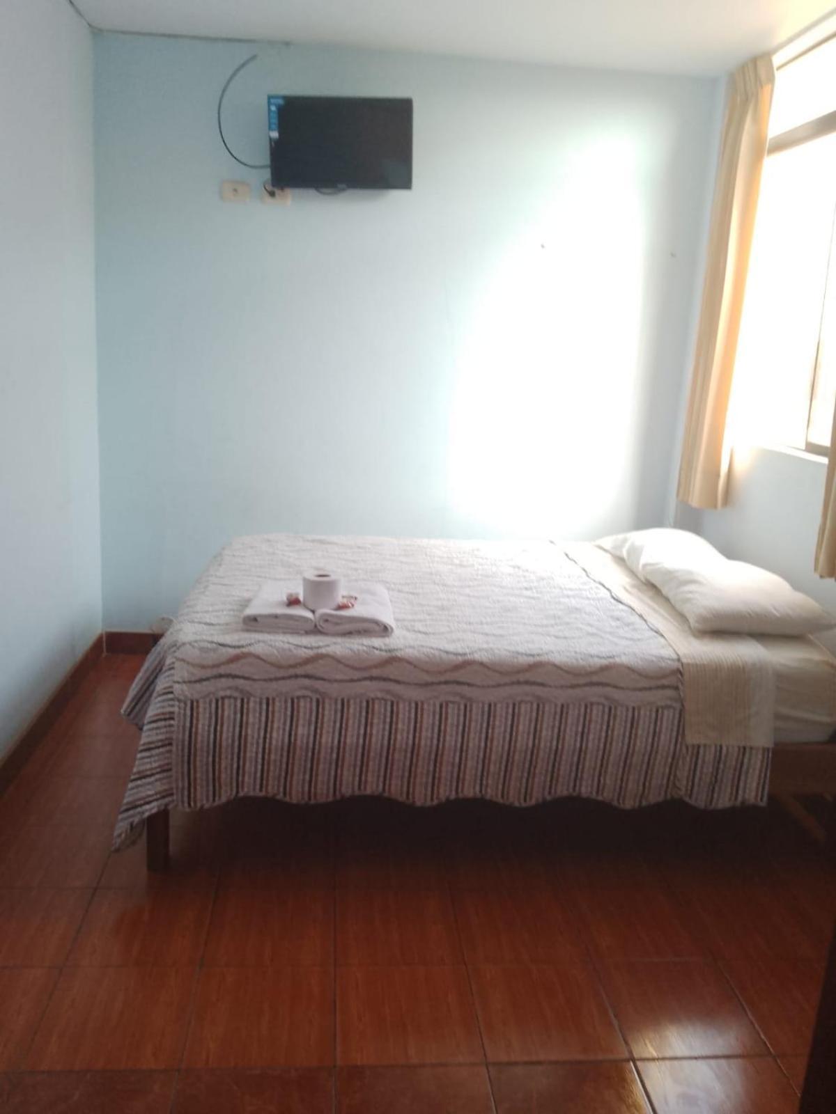 Lola Hosting Hotel Huanchaco Buitenkant foto